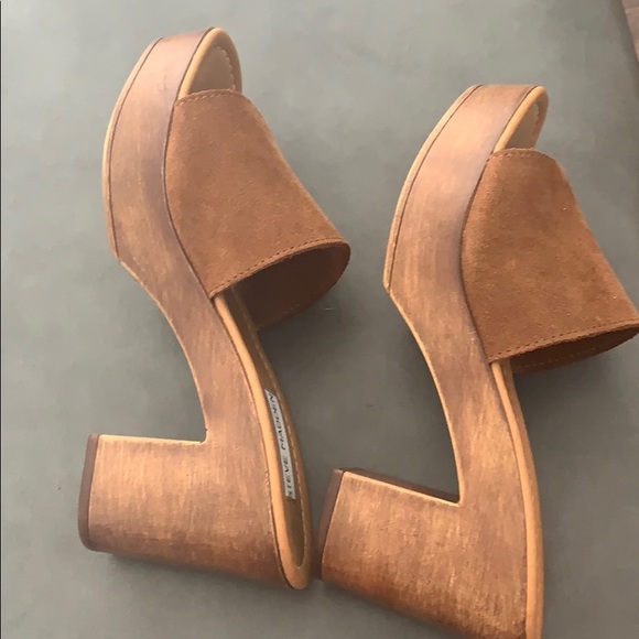 Wedges - Picture 3 of 3